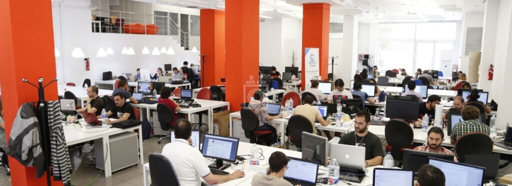 GeeksHubs working space valencia spain